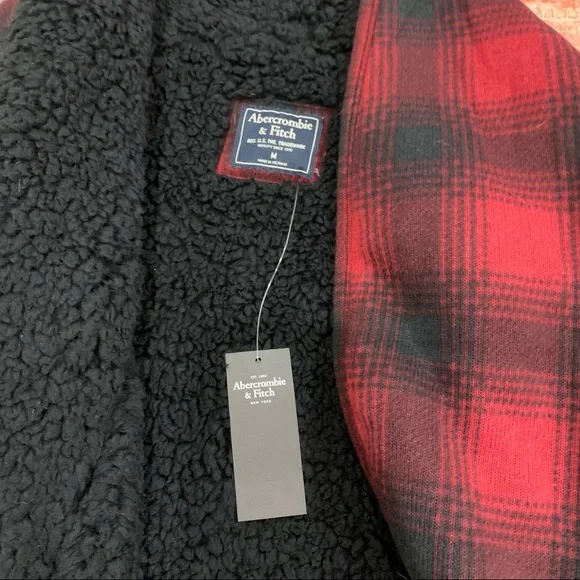 Abercrombie Red Plaid Sherpa Cardigan - Picture 3 of 3